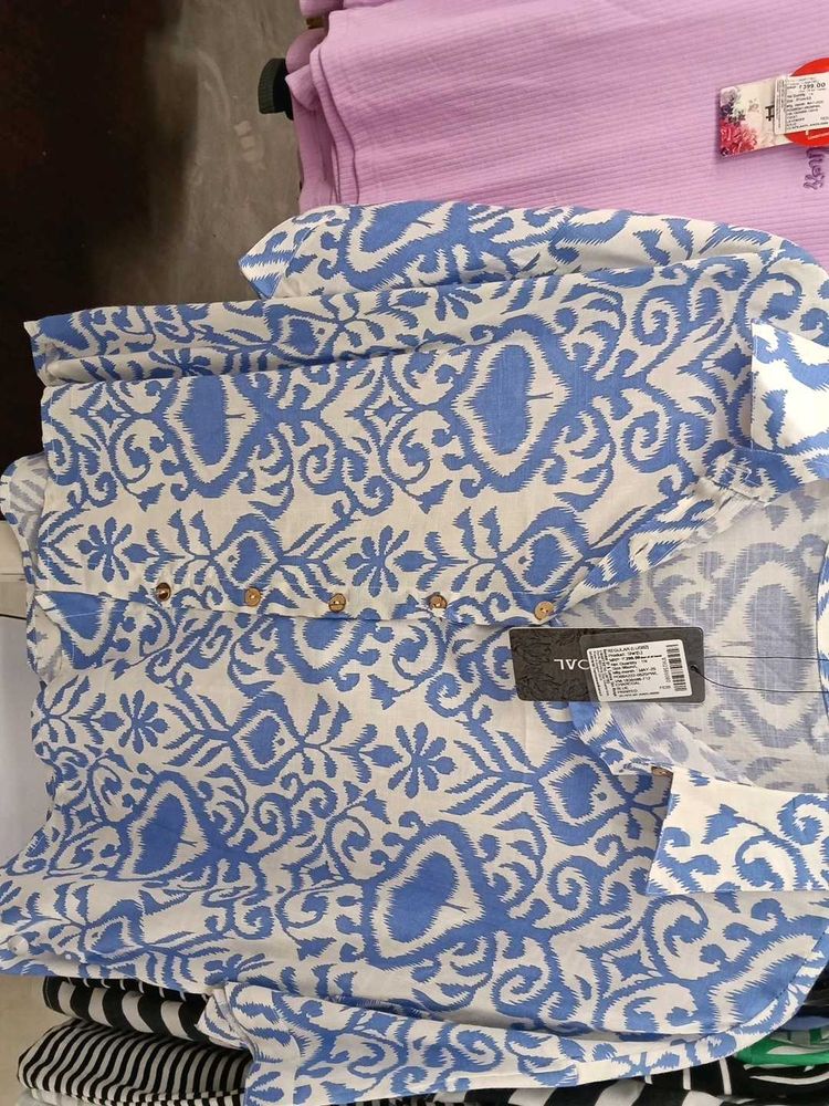 Stylish Blue &amp; White Printed Kurta