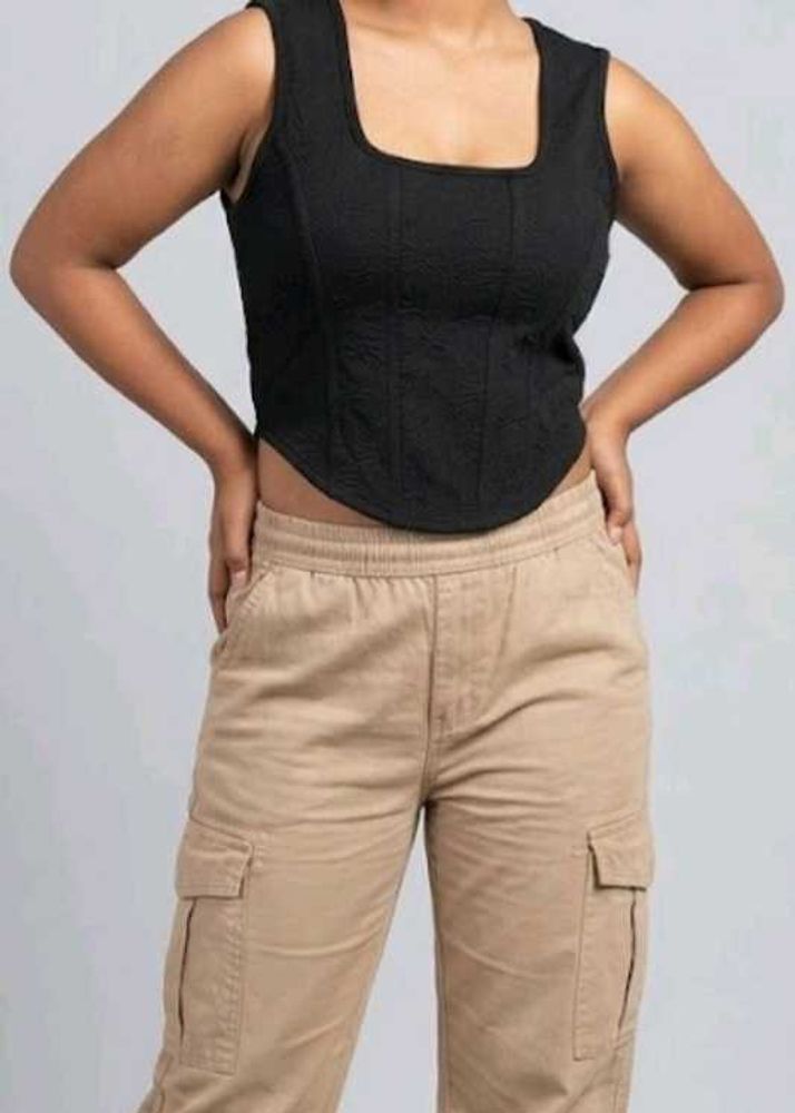 Chic Black Square Neck Tank Top