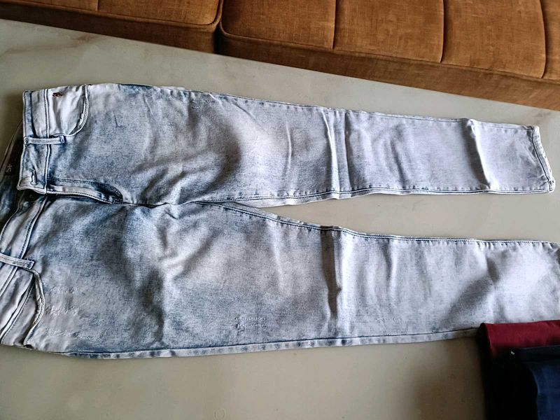 Light Acid Wash Jeans