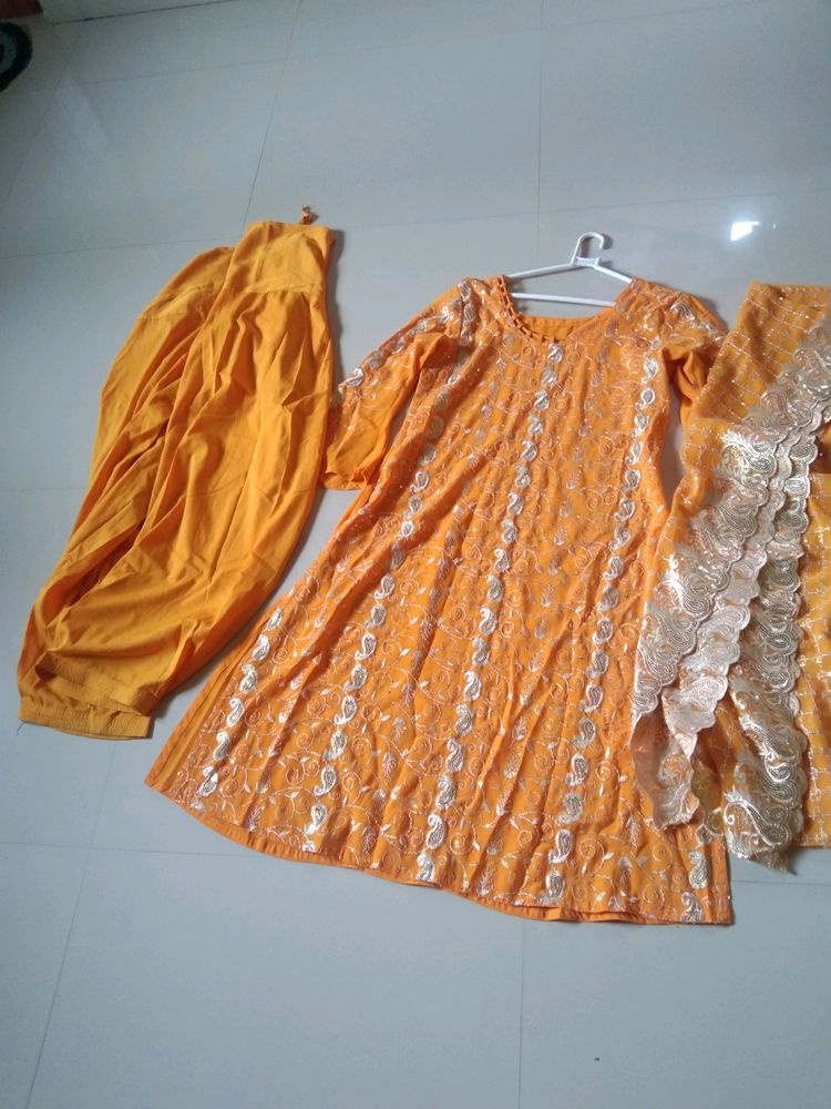Yellow Embroidered Salwar Kameez