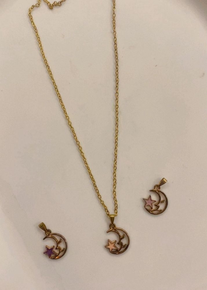 Moon &amp; Star Pendant Necklace Set