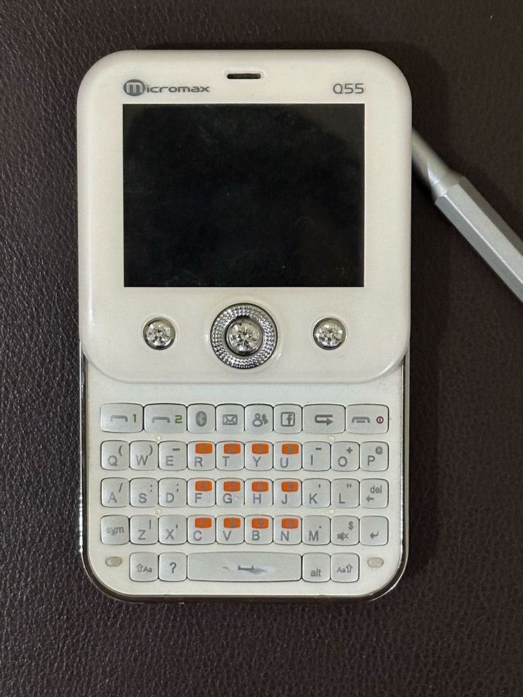 Micromax Q55 Mobile Phone