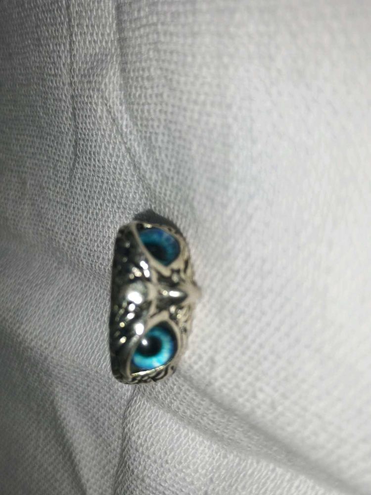 Unique Owl Eye Ring