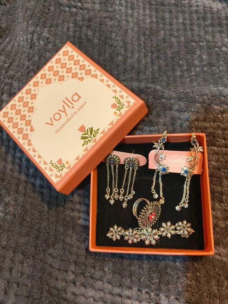 VOYLLA Boho Oxidized Silver Jewellery Set