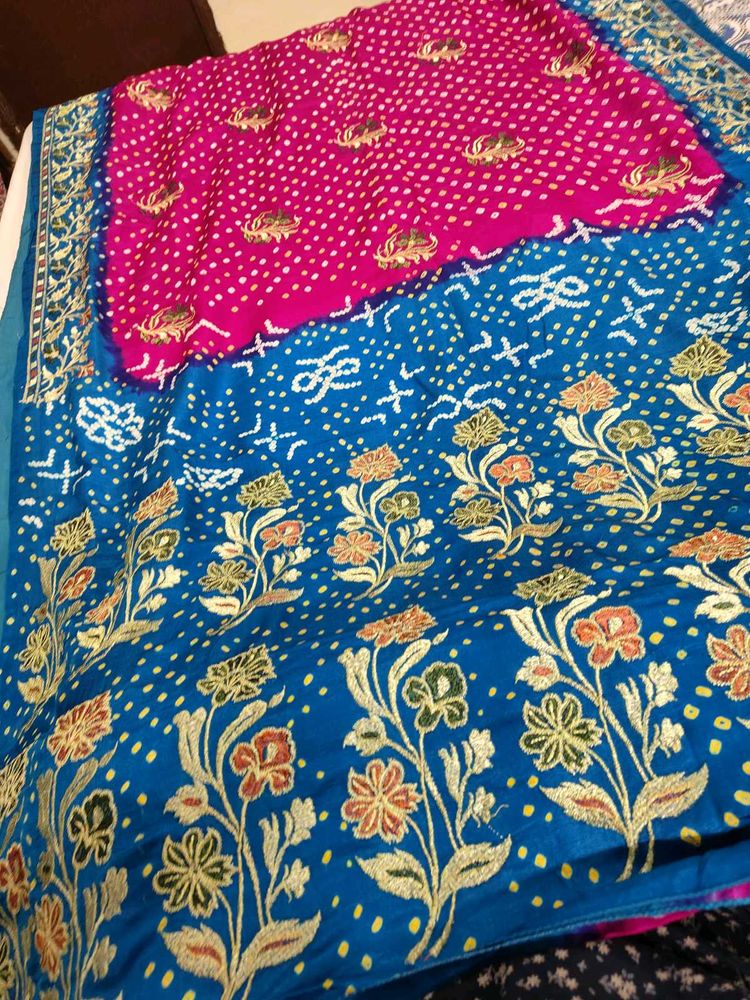 gajji silk bandhani saree