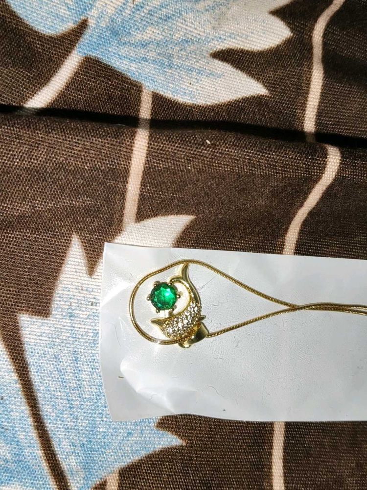 anti-tarnish dolphin pendant with chain