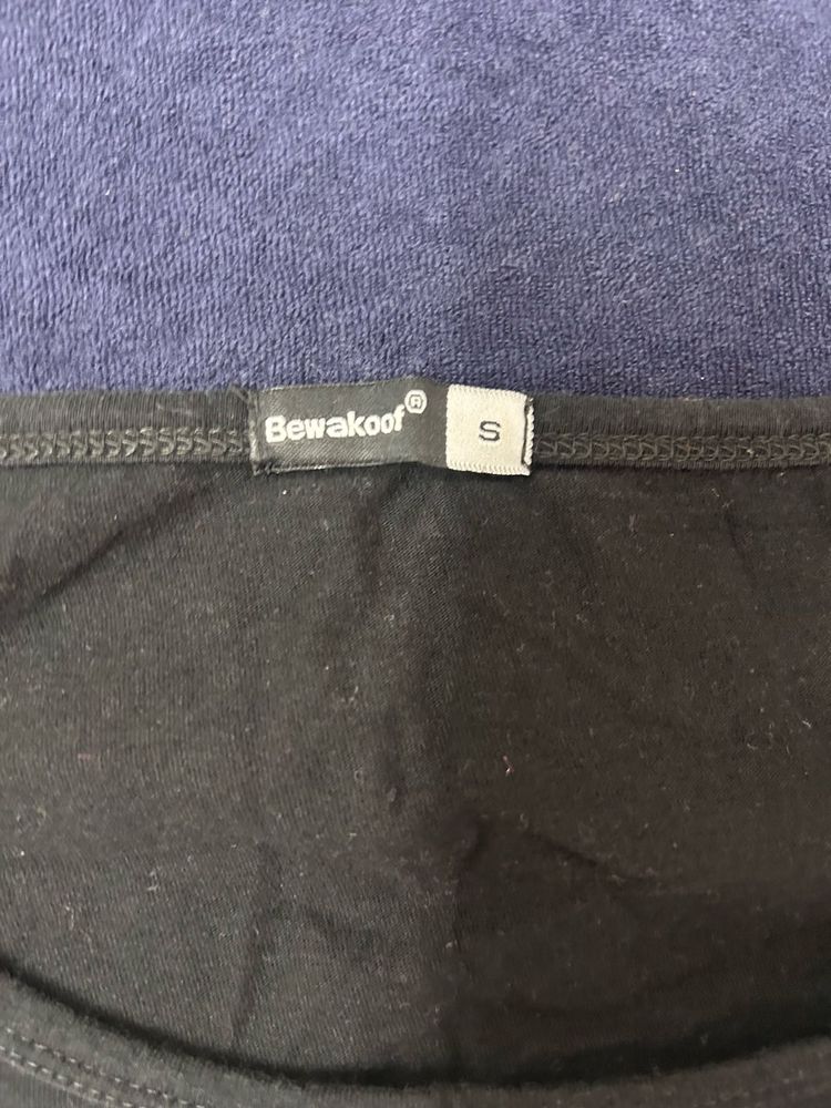 Bewakoof Black T-Shirt
