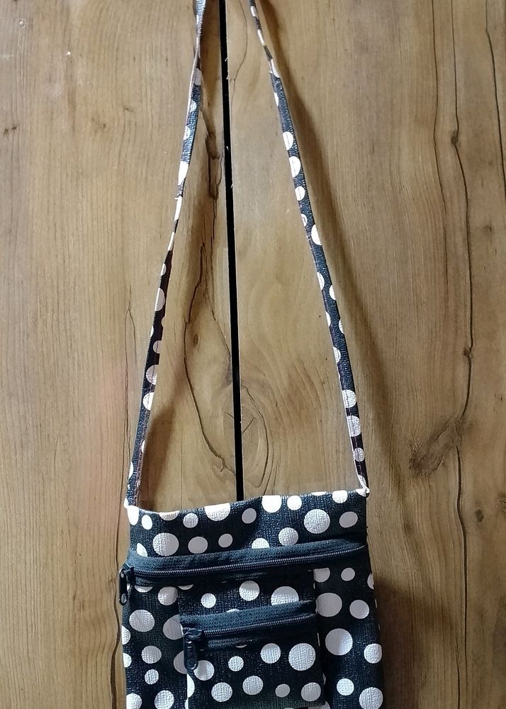 Black -White Sling Bag For Girls 🤍🖤