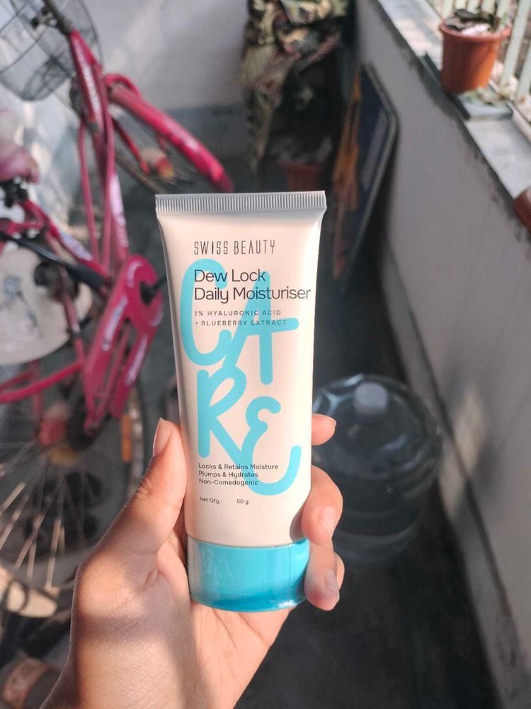 Swiss Beauty Dew Lock Moisturiser