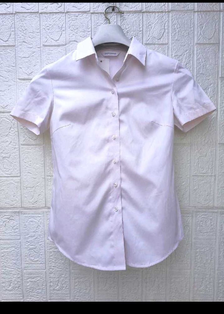 Classic Short Sleeve Button-Up Shirt