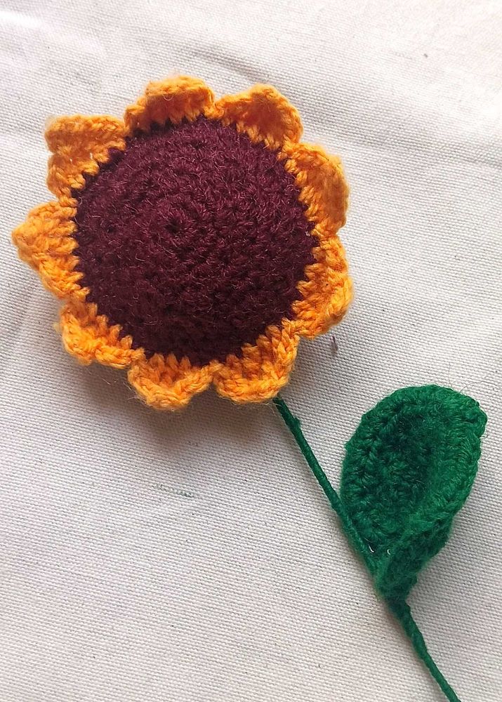 Crochet big Sunflower