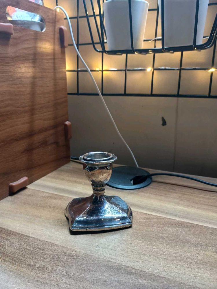 SILVERPLATE CANDLE STICK HOLDER