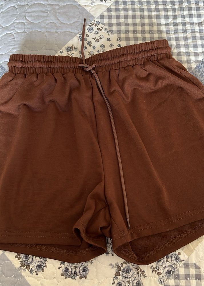 Comfortable Brown Casual Shorts Size S