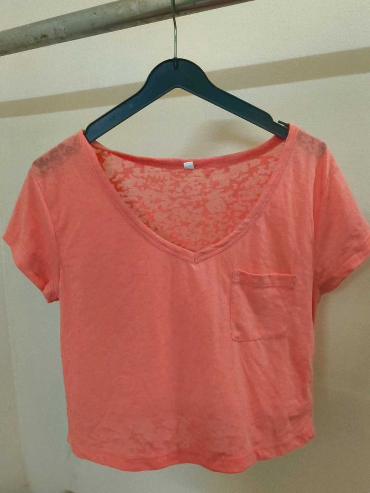 Coral V-Neck Pocket Tee
