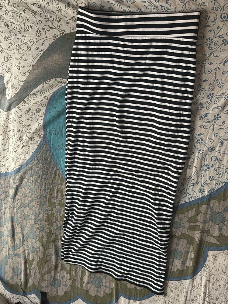 Striped Pencil Skirt with side cuts