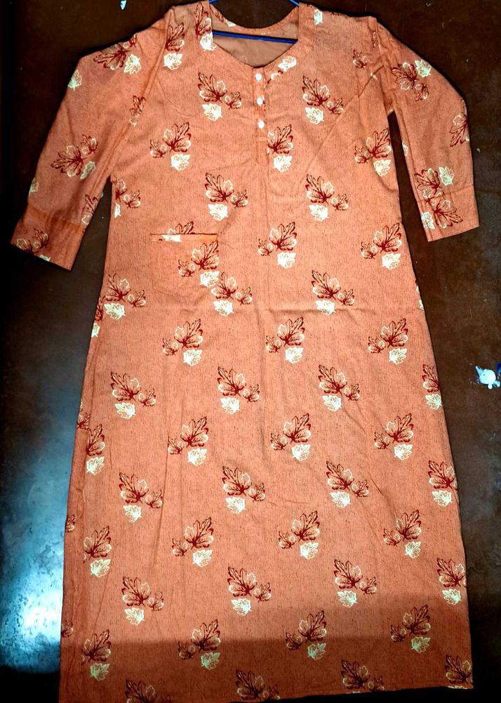 Peach Floral Print Full Sleeve Nighty