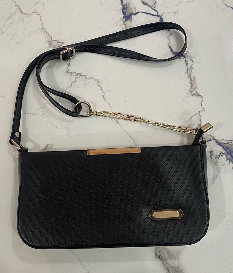 Chic Black Crossbody Bag