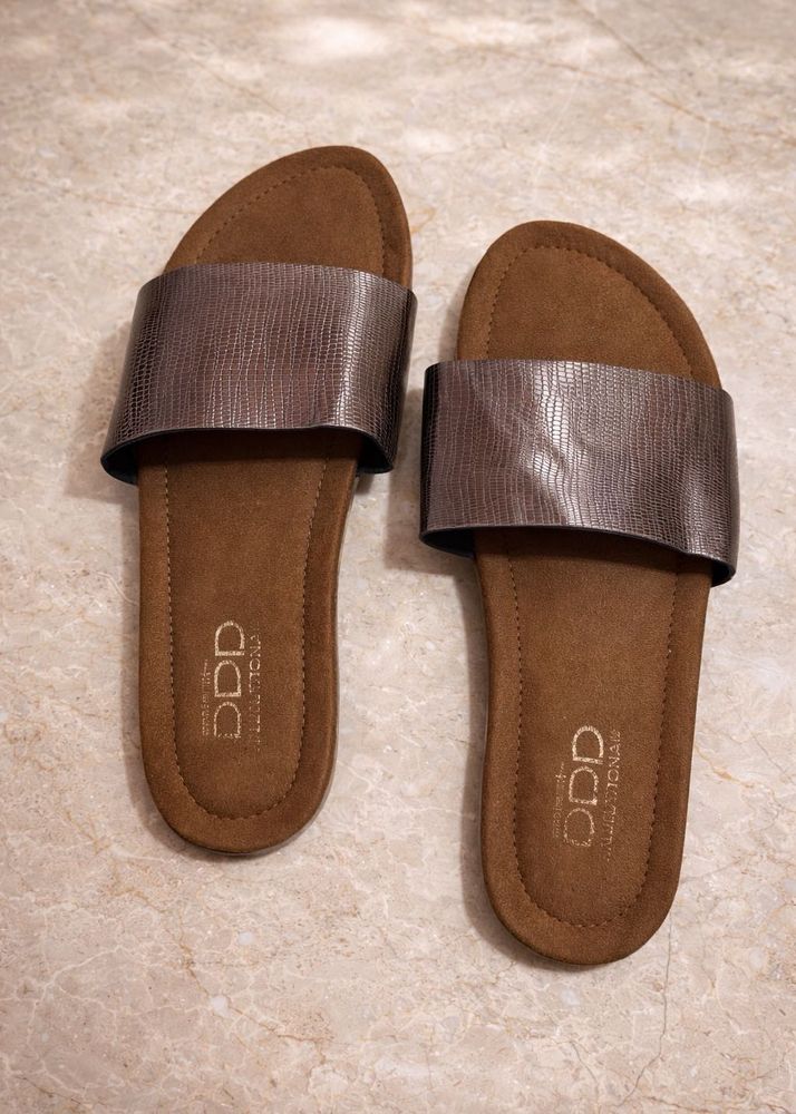 Casual Everyday Slippers