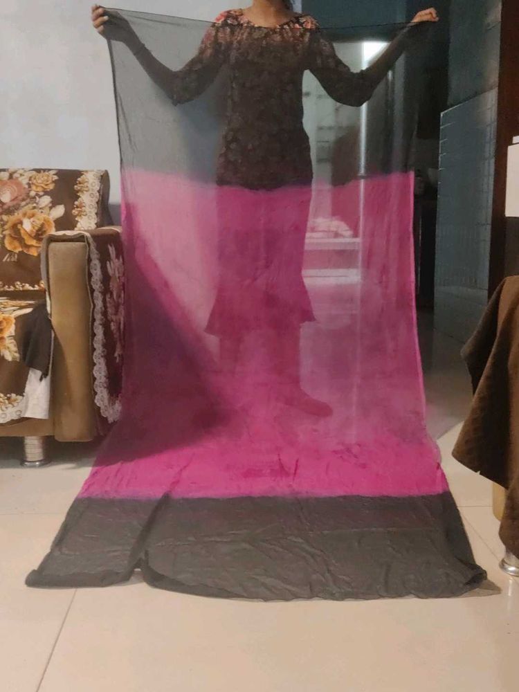 Pink &amp; Black Dupatta