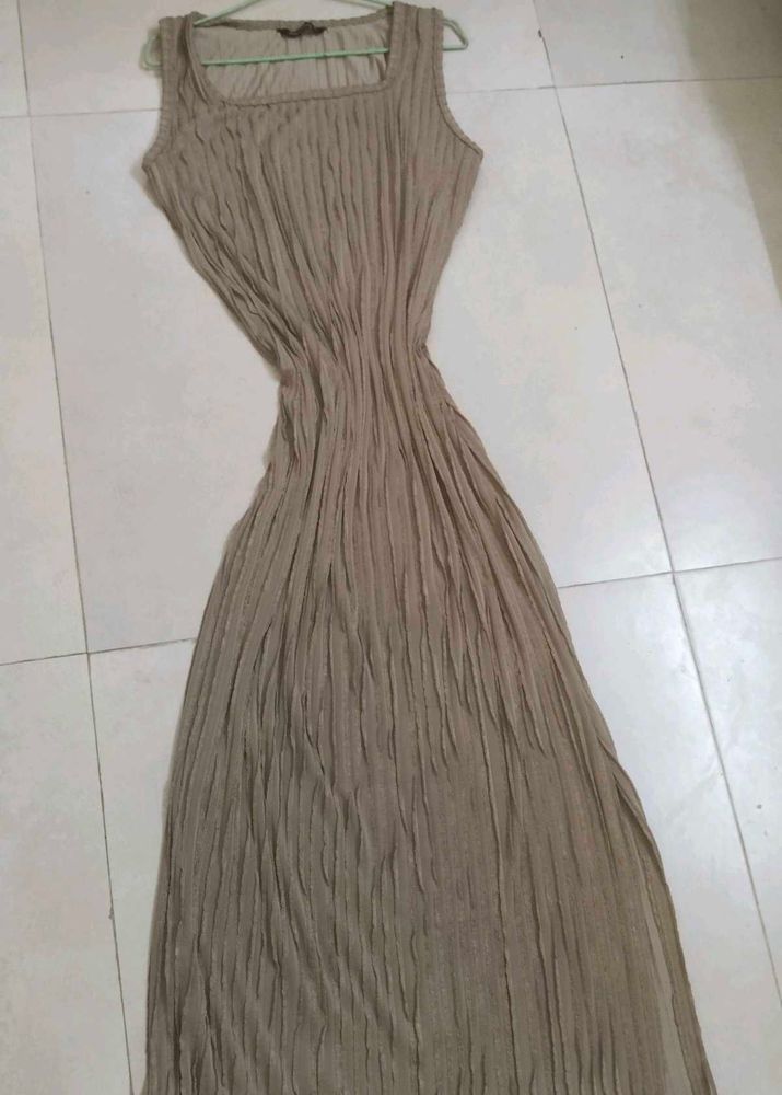 Shiny Beige bodycon ✨