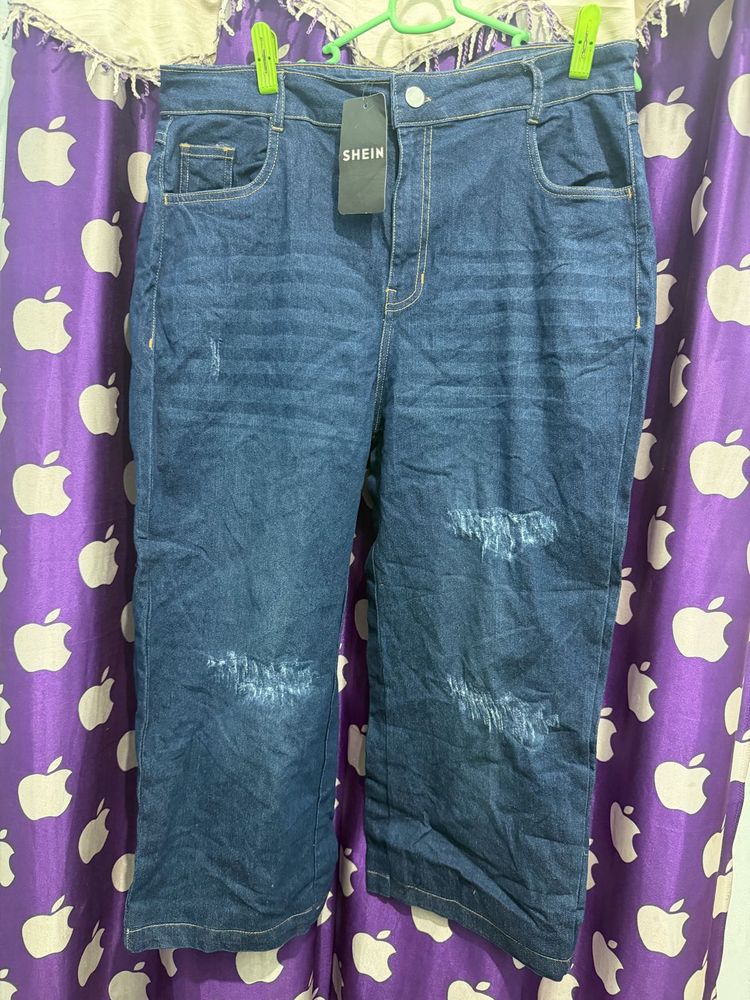 SHEIN Distressed Cropped Straight-Leg Jeans