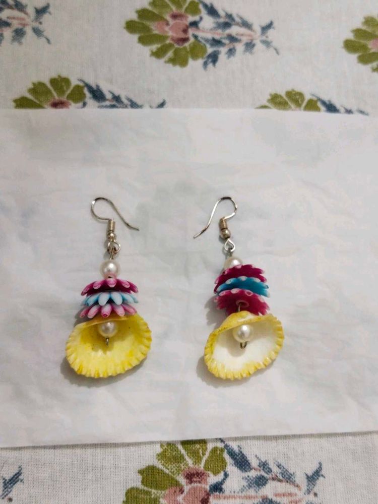 Unique Shell &amp; Bead Dangle Earrings