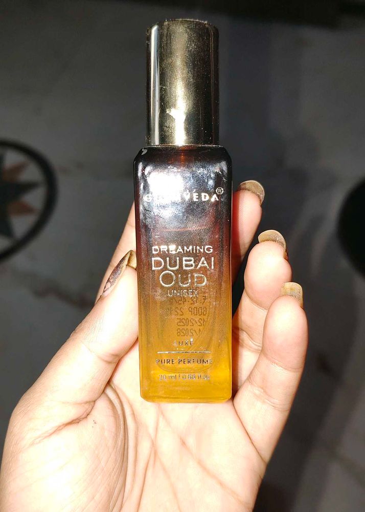 glamveda Dreaming Dubai Oud Unisex Perfume