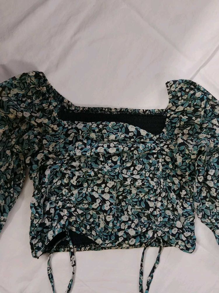 Floral Puff Sleeve Ruched Crop Top