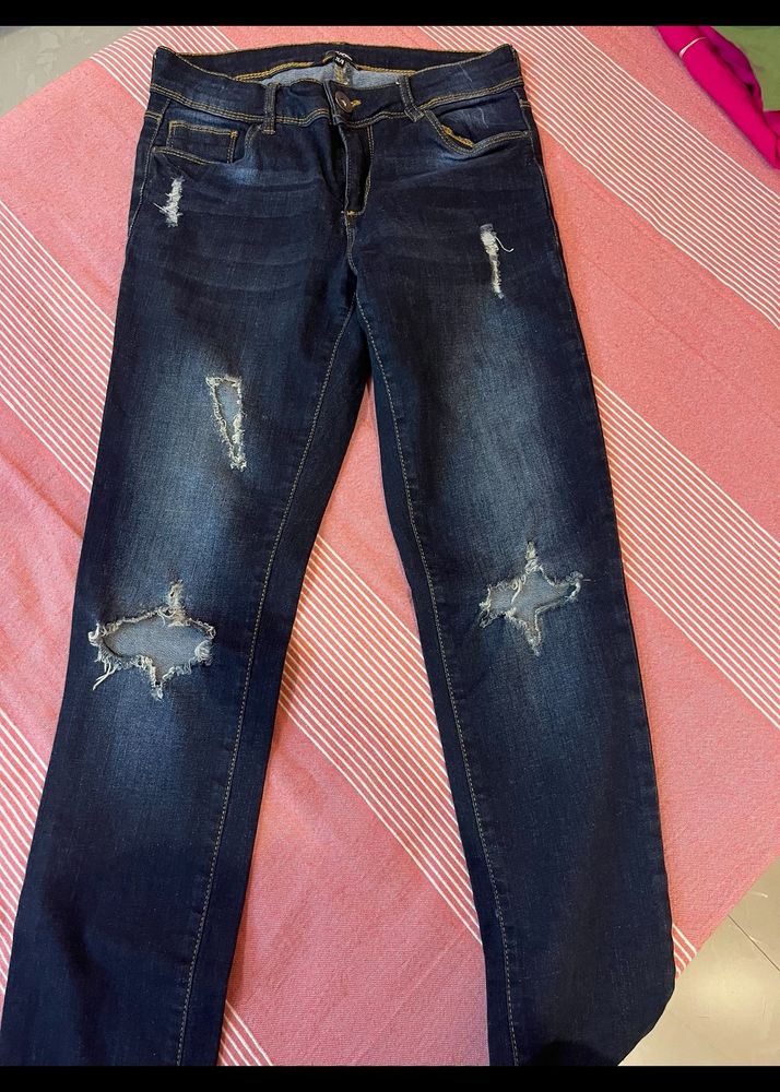 Black Distressed Jeans