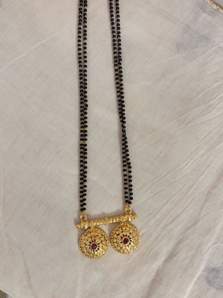 Elegant Gold Mangalsutra