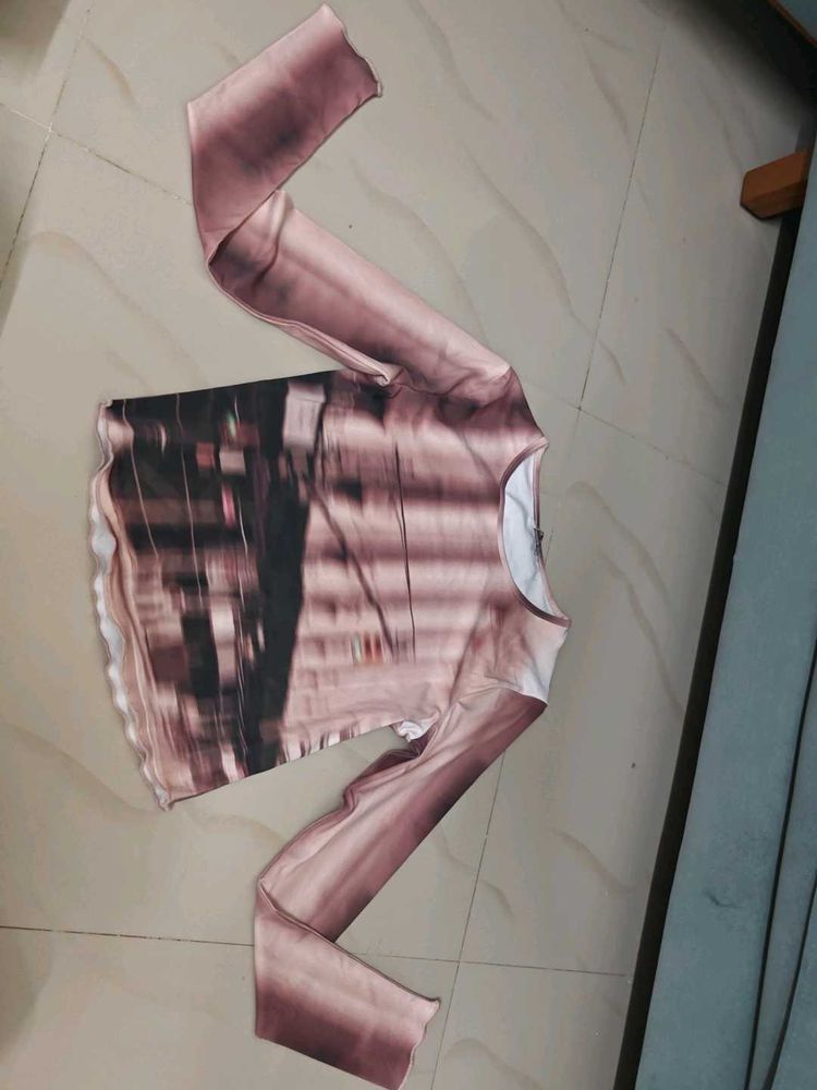 Unique Graphic Print Long Sleeve Top