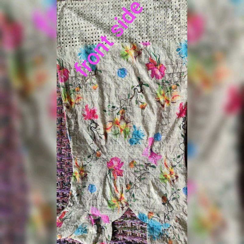 Beautiful Floral Print Ethnic Kurta