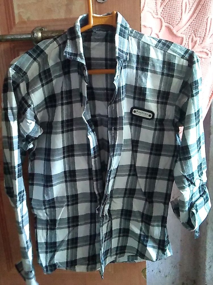 This Is  Cotton Black And White Chekerd Shirt From