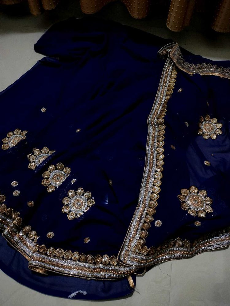 Elegant Navy Blue Saree