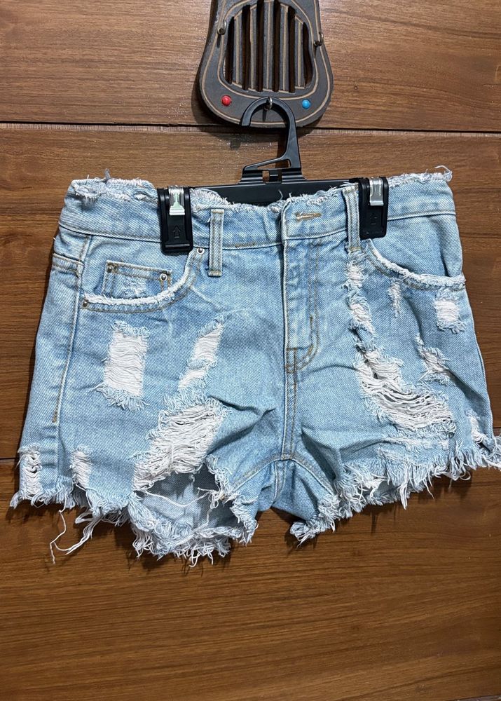 Great denim shorts