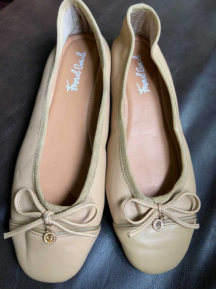 Women's Beige Ballet Flats
