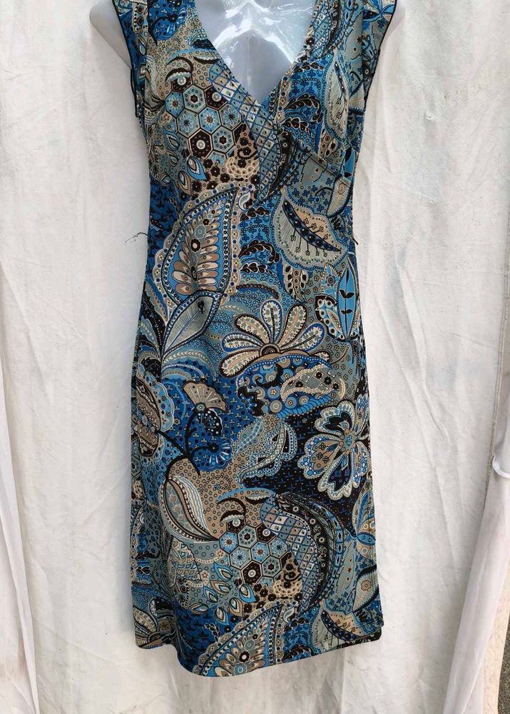 I. Blue Paisley Print V-Neck Dress
