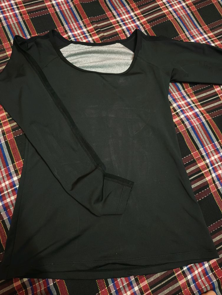Full Sleeves Sports T-shirt With Bra Attached