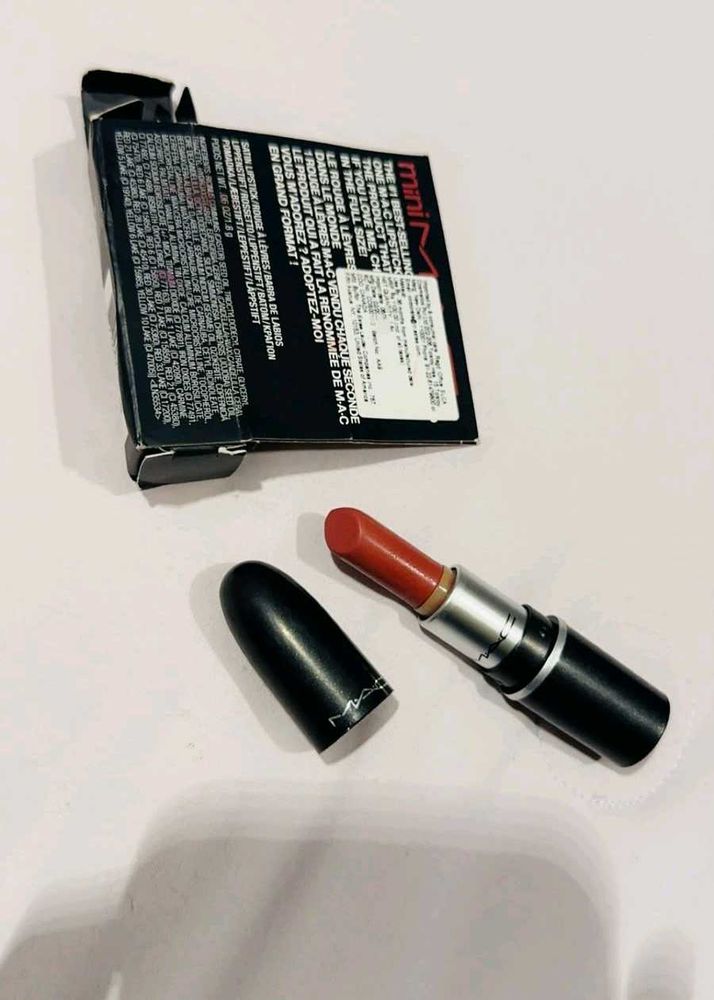 MAC Mini Lipstick twig