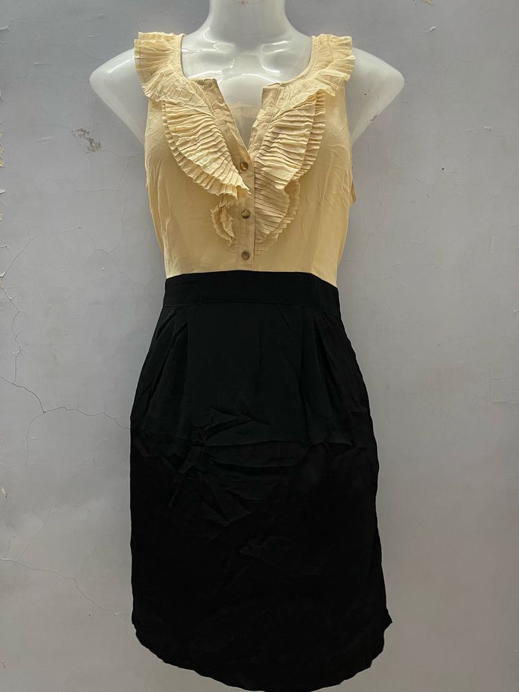 Korean Ruffled Sleeveless Dress