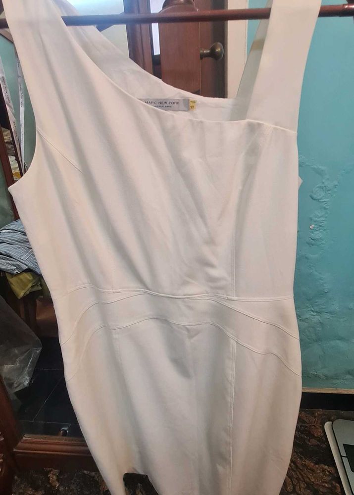 Formal fitted Off-white dress by MARC NEW YORK
