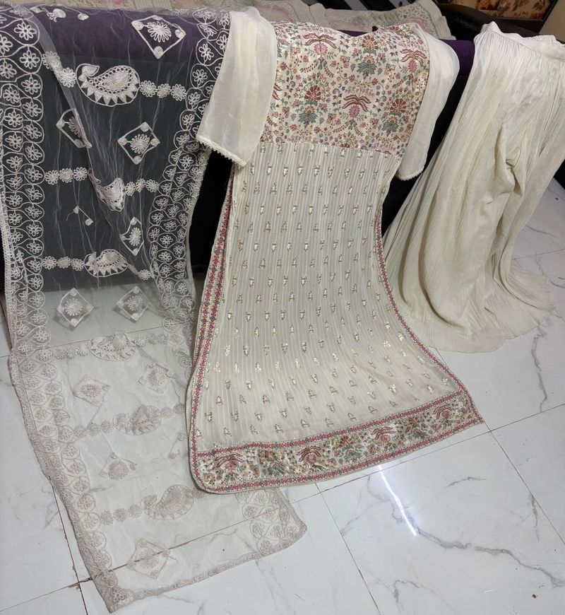 Elegant Embroidered Kurta Set with Dupatta