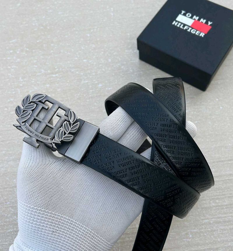 TOMMY HILFIGER*👉🏻*REVERSIBLE BELT*WITH BRAND BOx