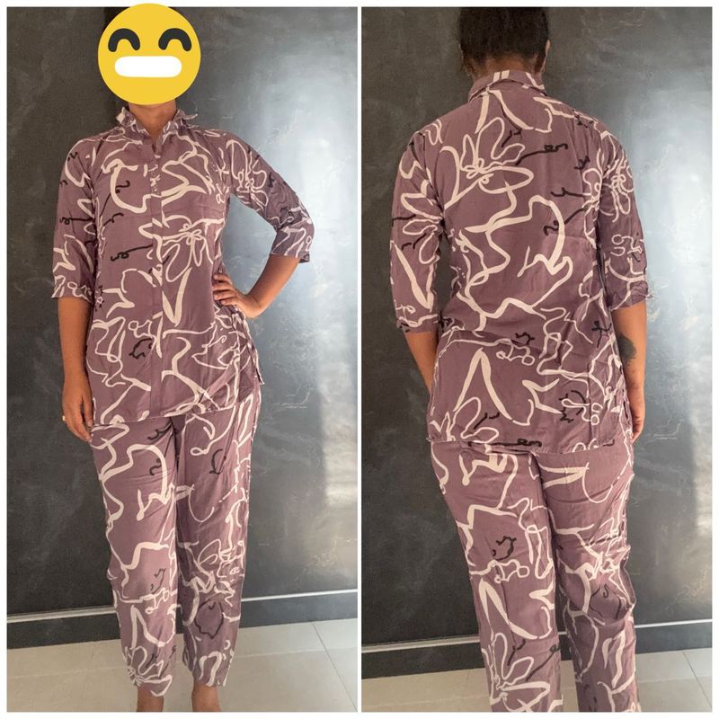 Stylish Kurta Set with Abstract Print
