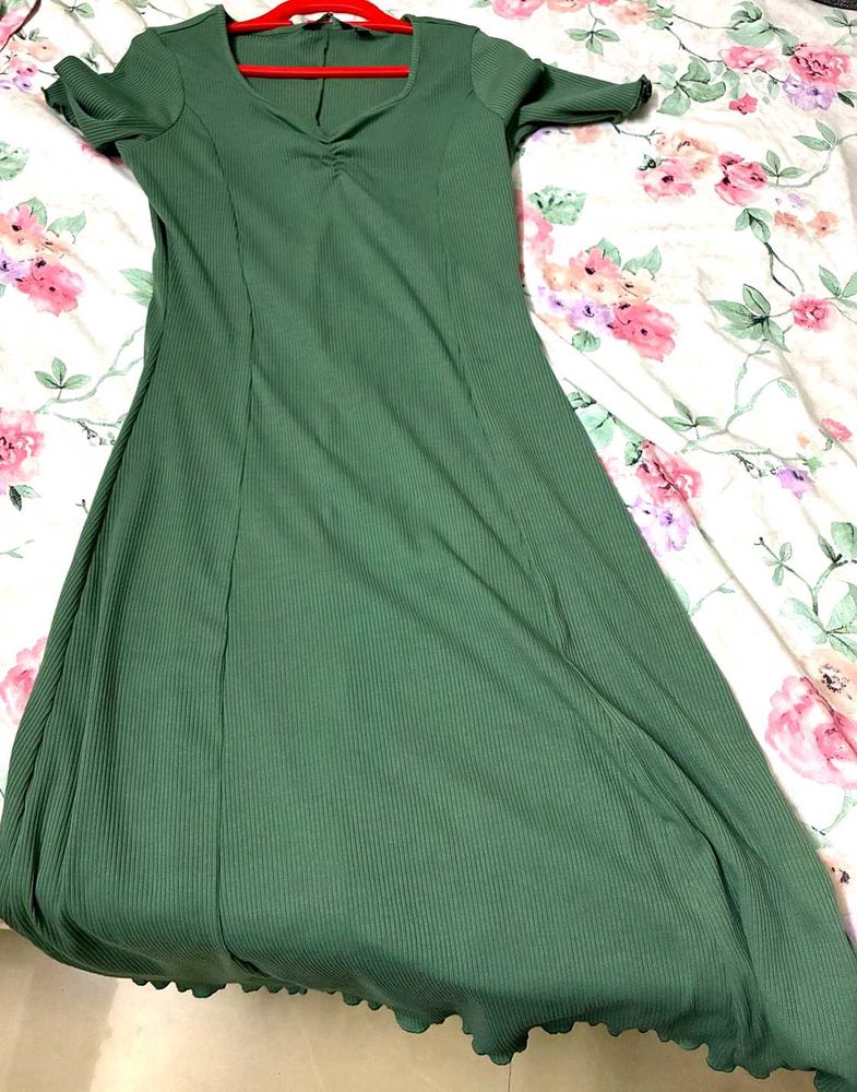 Green Ribbed Midi Dress
