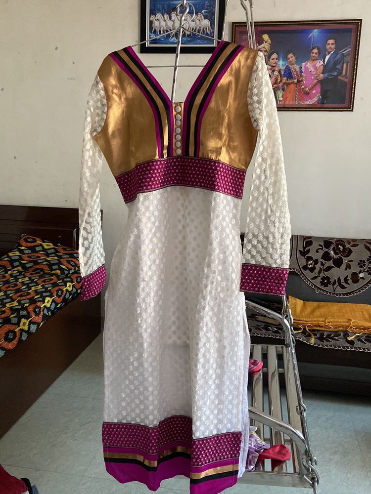 White Kurti