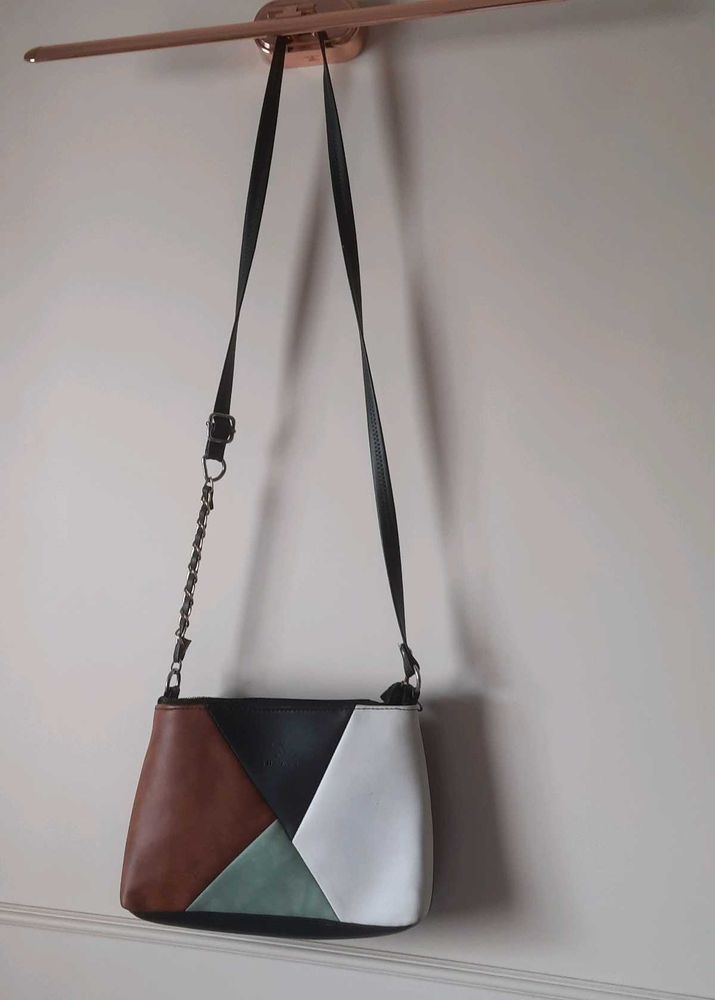 Sling Bag