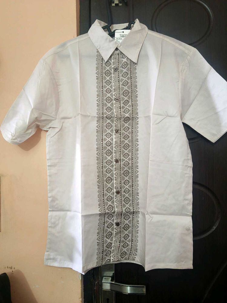 Men's Short Sleeve Embroidered Shirt