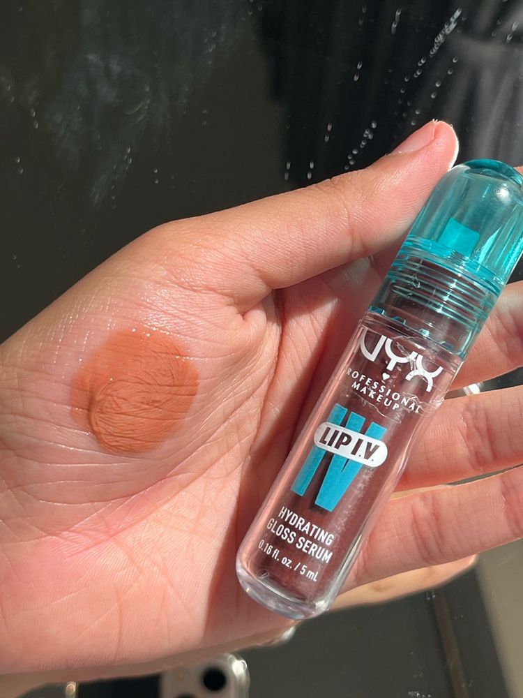 NYX Lip IV Hydrating Gloss Serum