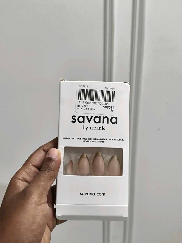 Savana by Urbanic Press-On Nails